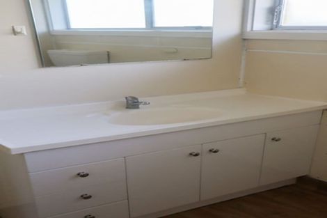 Photo of property in 5/30 Mona Vale Avenue, Riccarton, Christchurch, 8011