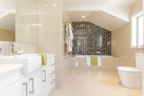Photo of property in 7 Vivian Road, Silverdale, 0932