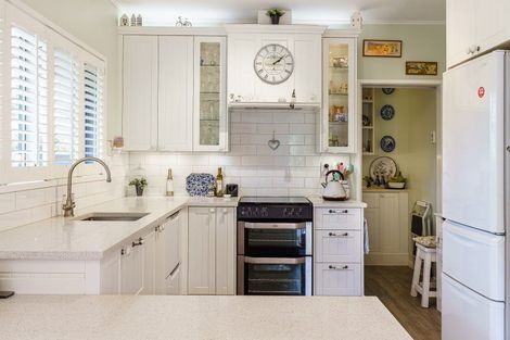 Photo of property in 605 Roberts Street, Hastings, 4122