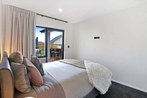 Photo of property in 3 Hunter Lane, Amberley, 7410