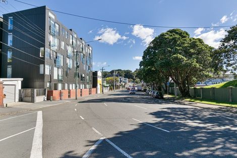 Photo of property in Nouvo Apartments, 3g/21 Rugby Street, Mount Cook, Wellington, 6021