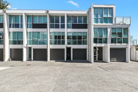 Photo of property in 1u2 Riro Street, Hamilton East, Hamilton, 3216