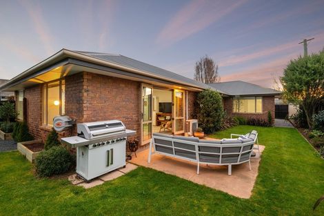 Photo of property in 335d Burwood Road, Burwood, Christchurch, 8083