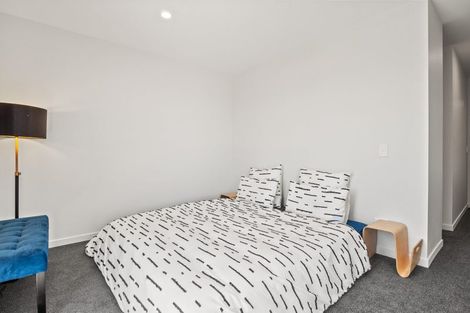 Photo of property in 15 Mulholland Drive, Jacks Point, 9371