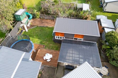 Photo of property in 25 Hillcrest Road, Raumati South, Paraparaumu, 5032