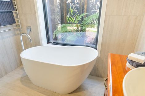 Photo of property in 145b Cook Street, West End, Palmerston North, 4410