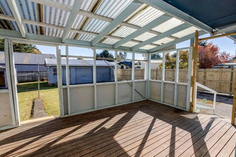 Photo of property in 5 Empire Street, Dannevirke, 4930