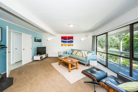 Photo of property in 10 Kanawa Street, Waikanae, 5036