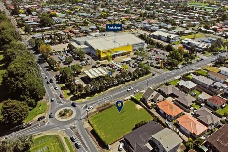 Photo of property in 77 Queen Street, Pukekohe, 2120