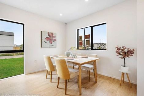 Photo of property in 71 Kairakau Street, Papakura, 2110