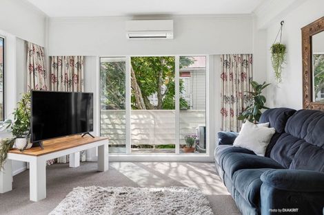 Photo of property in 68u6 Hill Street, Thorndon, Wellington, 6011
