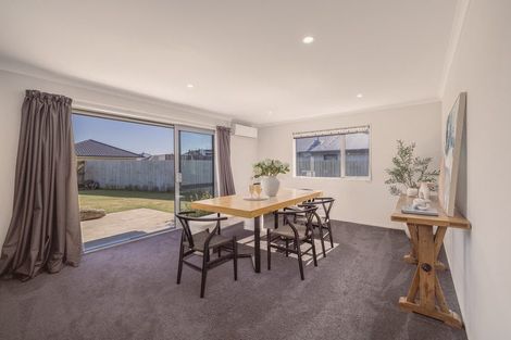 Photo of property in 15 Fairbairn Road, Rolleston, 7614