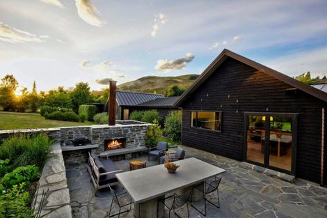 Photo of property in 12 Ellen Johnson Terrace, Lake Hayes, Queenstown, 9371