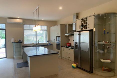 Photo of property in 3 Stroud Place, Henderson, Auckland, 0612