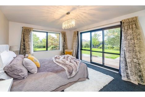 Photo of property in 39 Jacks Drive, West Melton, 7618
