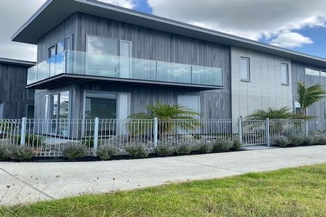 Photo of property in 1 Gunn Way, Hobsonville, Auckland, 0616