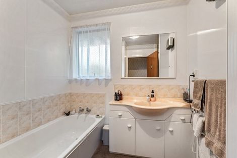 Photo of property in 19 Arthur Street, Holmes Hill, Oamaru, 9401