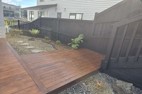 Photo of property in 5 Lawson Creek Street, Massey, Auckland, 0614