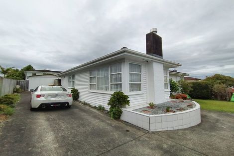 Photo of property in 11 Malvina Place, Bucklands Beach, Auckland, 2014