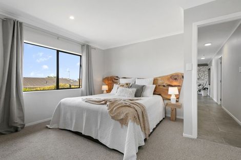 Photo of property in 33 Hallmark Rise, Bethlehem, Tauranga, 3110