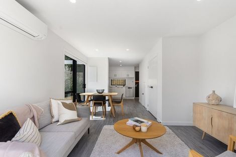 Photo of property in 2a Ellen Avenue, Hillcrest, Auckland, 0627
