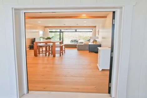 Photo of property in 6/167 Hobsonville Point Road, Hobsonville, Auckland, 0616
