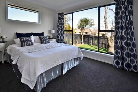 Photo of property in 445 Mairehau Road, Parklands, Christchurch, 8083