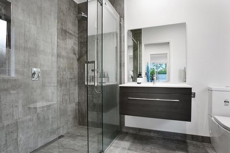 Photo of property in 8 Richards Street, Cambridge, 3434