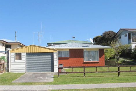Photo of property in 5 Percy Road, Papamoa Beach, Papamoa, 3118