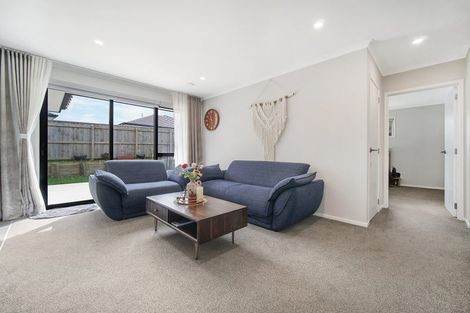 Photo of property in 9 Coptic Terrace, Pokeno, 2402
