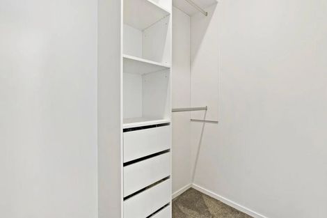 Photo of property in 2/2 Jadewynn Drive, Massey, Auckland, 0614