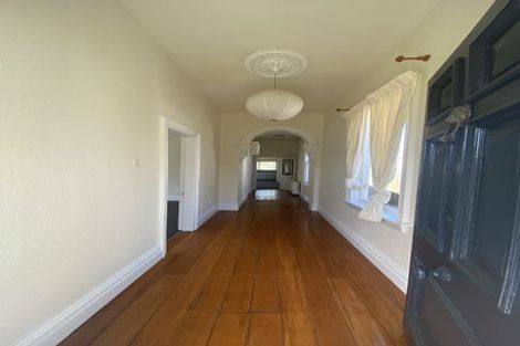 Photo of property in 134 Holly Road, St Albans, Christchurch, 8014