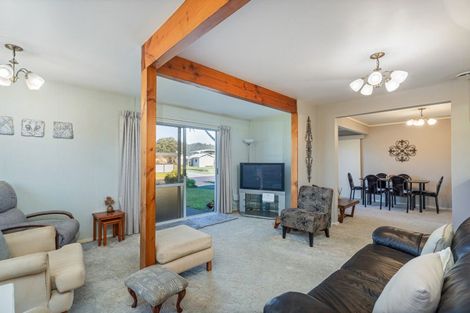 Photo of property in 402 Williamson Road, Whangamata, 3620