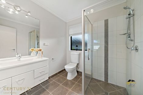 Photo of property in 84 Reynolds Road, Pukekohe, 2120