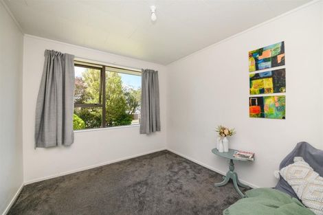 Photo of property in 24 Fergusson Street, Marton, 4710