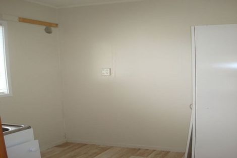 Photo of property in 21 Aberfeldy Avenue, Highland Park, Auckland, 2010