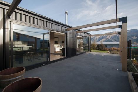 Photo of property in 11 Matipo Street, Wanaka, 9305