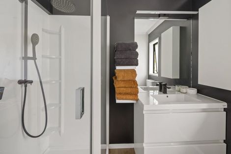 Photo of property in 45 Kent Terrace, Taradale, Napier, 4112