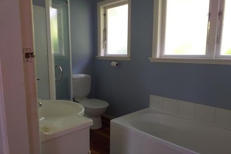 Photo of property in 17 Canterbury Street, Karori, Wellington, 6012