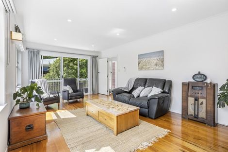 Photo of property in 767 South Titirangi Road, Titirangi, Auckland, 0604