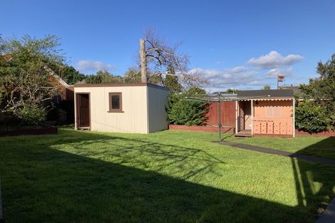 Photo of property in 14 Fairdene Avenue, Henderson, Auckland, 0610