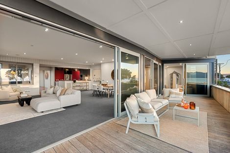 Photo of property in 88 Marine Parade, Paraparaumu Beach, Paraparaumu, 5032