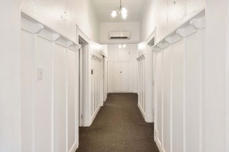Photo of property in 8 Levy Street, Mount Victoria, Wellington, 6011