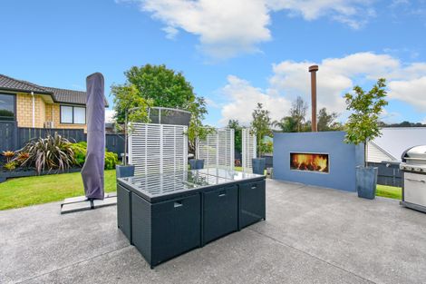 Photo of property in 6 Mcgowan Rise, Tuakau, 2121