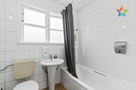 Photo of property in 58 Hewer Crescent, Naenae, Lower Hutt, 5011