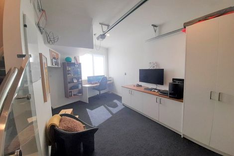 Photo of property in 1/6a William Roberts Road, Pakuranga, Auckland, 2010