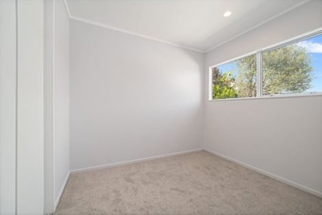 Photo of property in 13 Gala Place, Henderson, Auckland, 0612