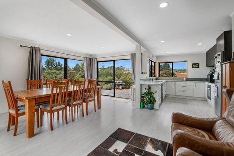 Photo of property in 436 Kanohi Road, Kaukapakapa, 0873