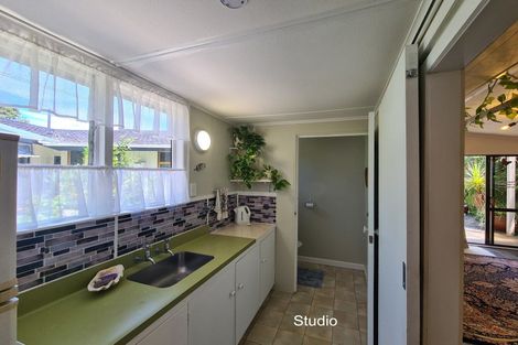 Photo of property in 30 Driving Creek Road, Coromandel, 3506
