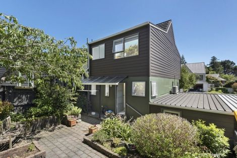 Photo of property in 2a Makatote Grove, Churton Park, Wellington, 6037